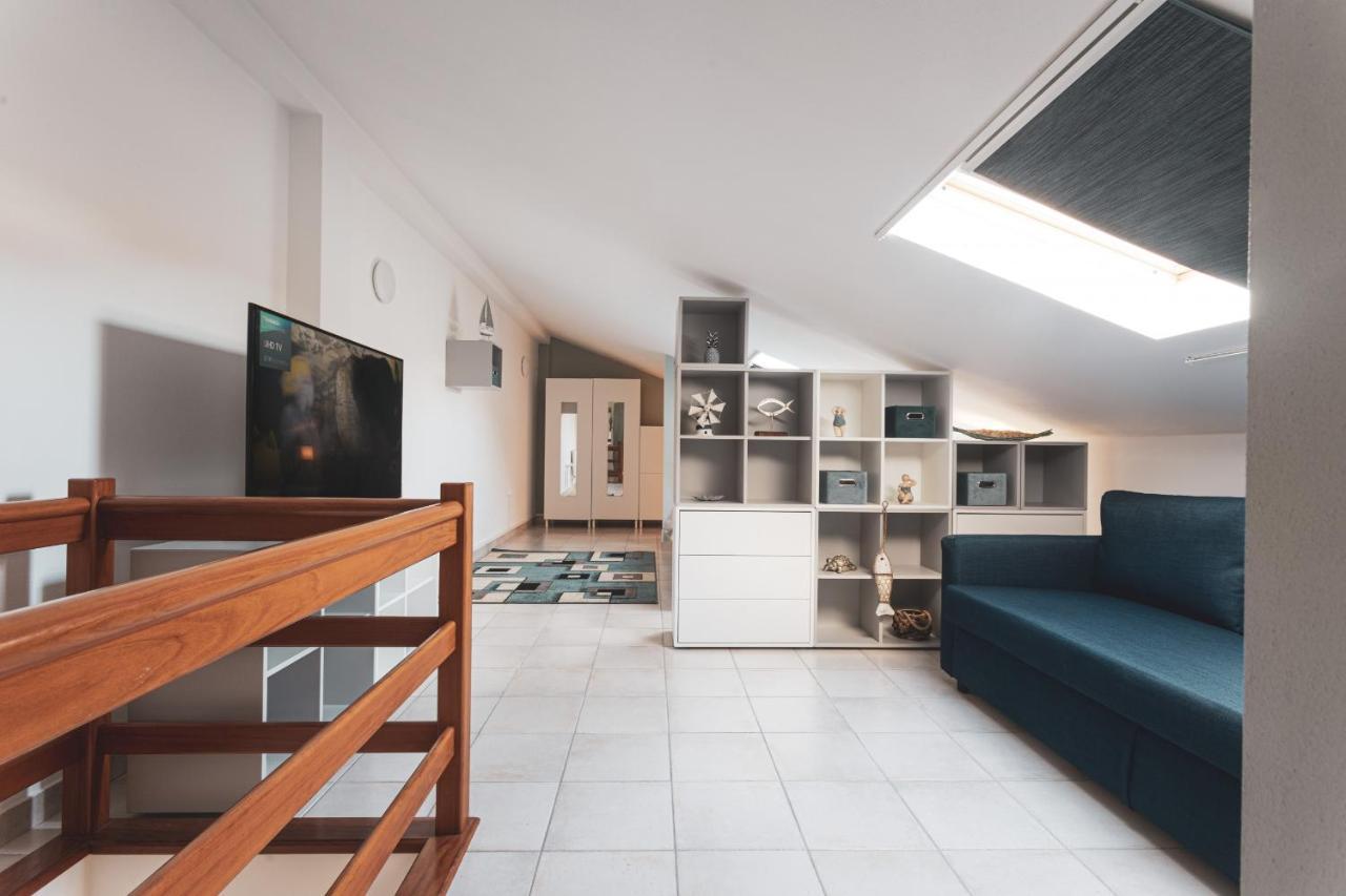 Best Houses 19 - Cozy Apartament In เปนิช ภายนอก รูปภาพ